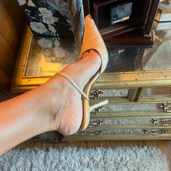 GIANNI VERSACE VERO CUOIO closed toe sling back heels size 38.5 - Picture 12 of 17